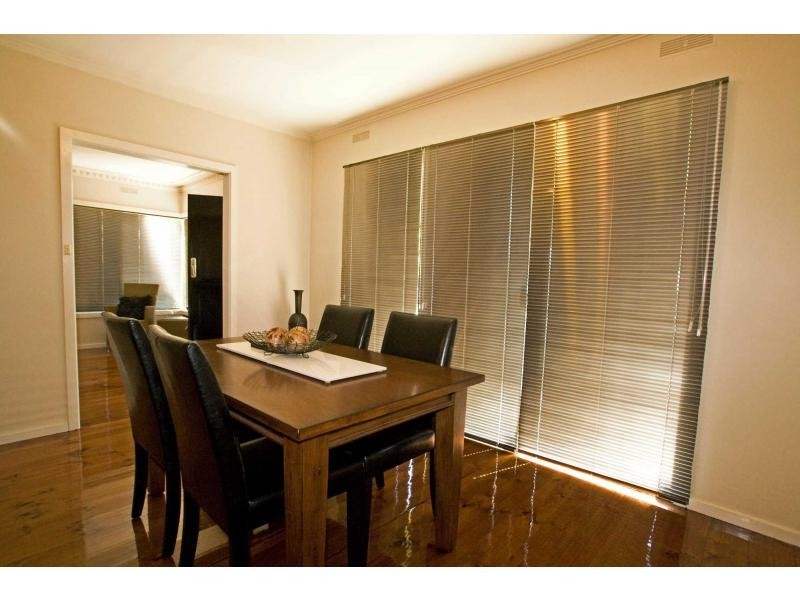 113 Gladstone Street, Quarry Hill VIC 3550