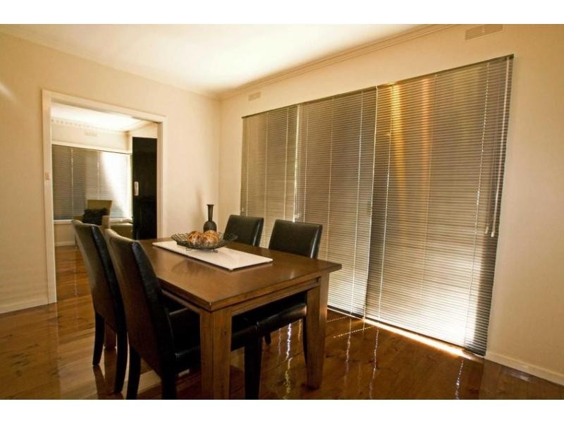 113 Gladstone Street, Quarry Hill VIC 3550