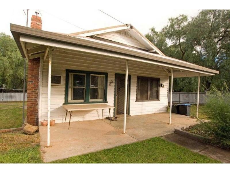 67 Chum Street, Golden Square VIC 3555