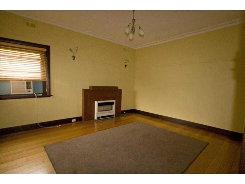 .7. Harkness Street, Quarry Hill VIC 3550