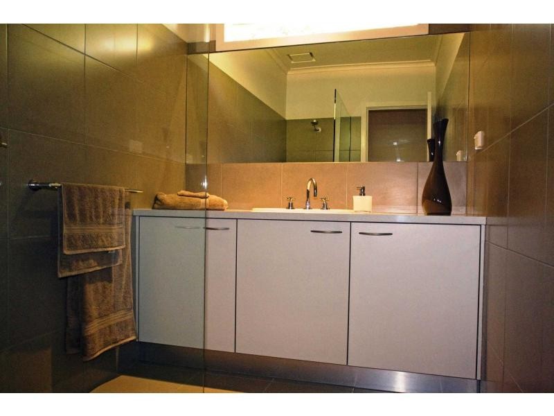 113.. GLADSTONE Street, Bendigo VIC 3550