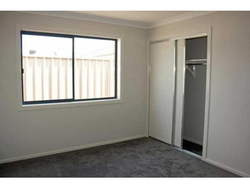 .15. Lorikeet Avenue, Epsom VIC 3551