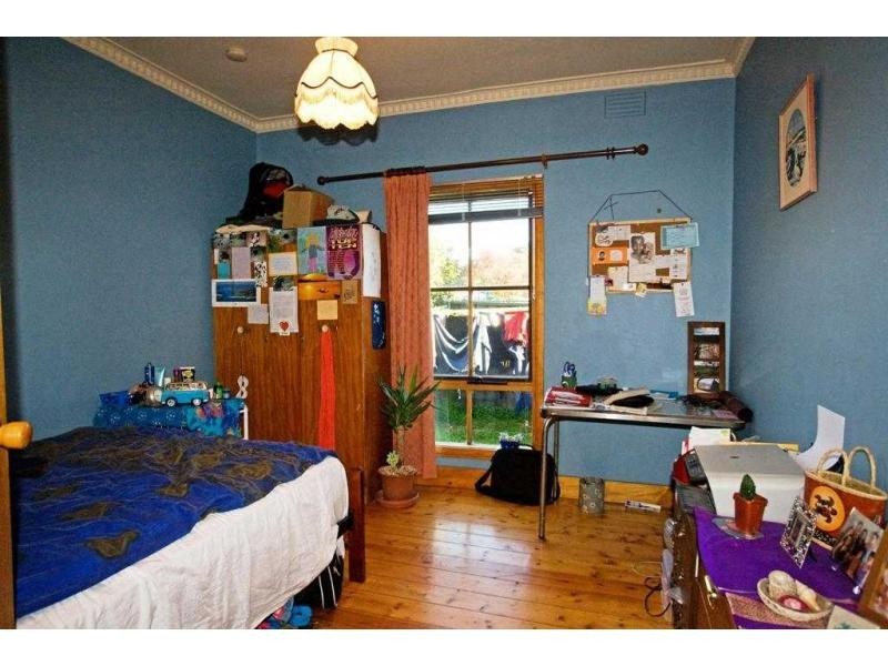 Flora Hill VIC 3550