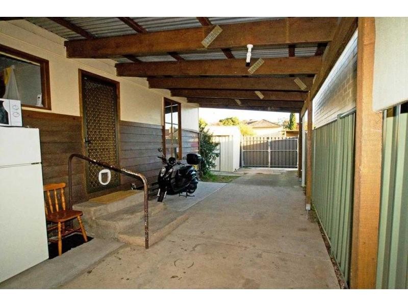 Flora Hill VIC 3550