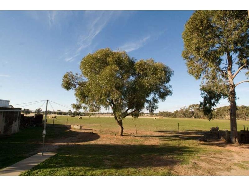 Neilborough VIC 3570