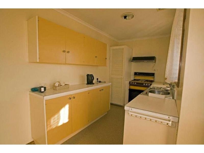 12 Shaft Street, Long Gully VIC 3550