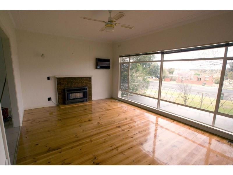 24. Burrowes Street, Golden Square VIC 3555