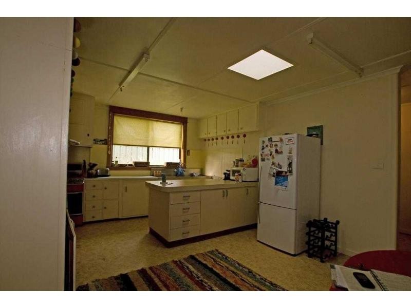 12 Pleasant Vale Crescent, Flora Hill VIC 3550