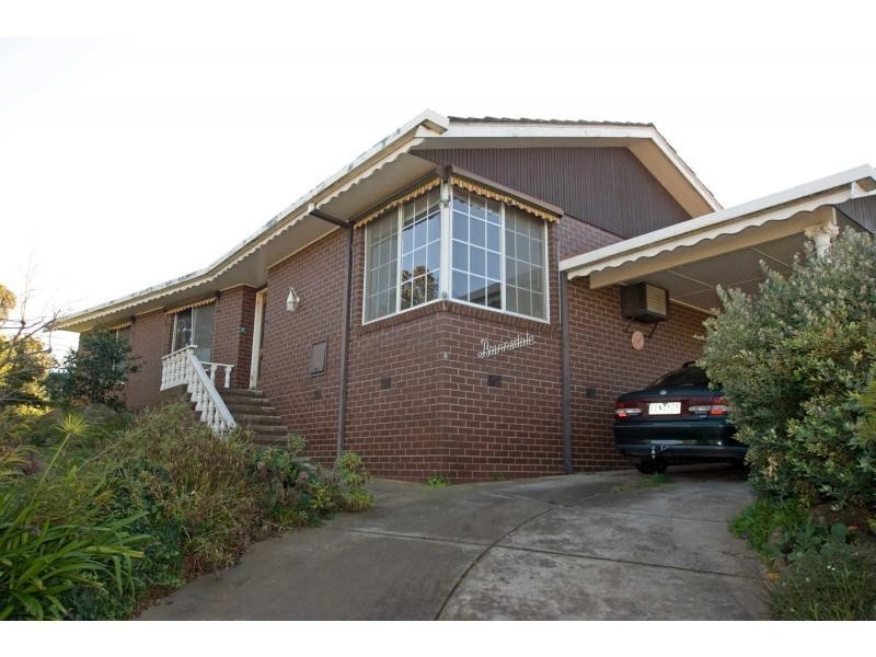 .14 Miami Court, North Bendigo VIC 3550