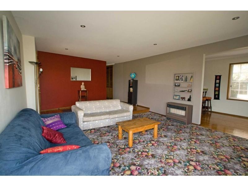 .14 Miami Court, North Bendigo VIC 3550