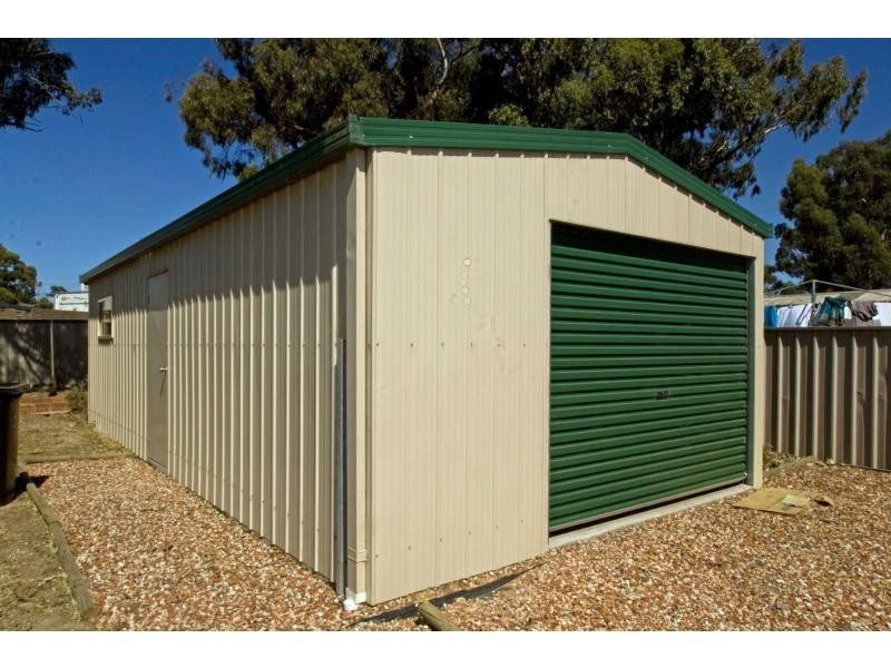 50 Mockridge Drive, Kangaroo Flat VIC 3555