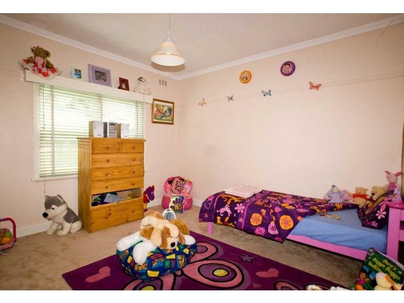 Flora Hill VIC 3550