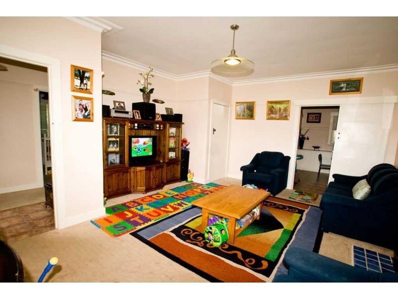 Flora Hill VIC 3550