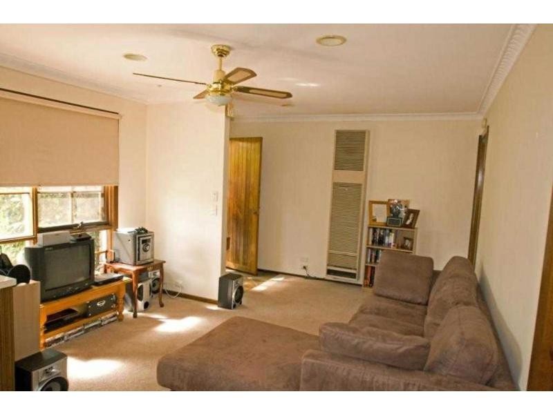 3/26 Rodney Street, Quarry Hill VIC 3550