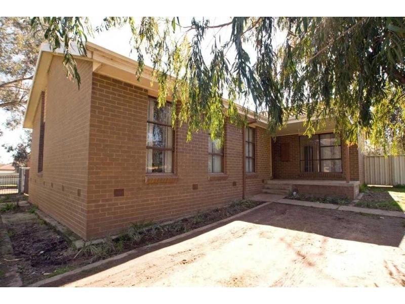 1 Dyason Court, Long Gully VIC 3550