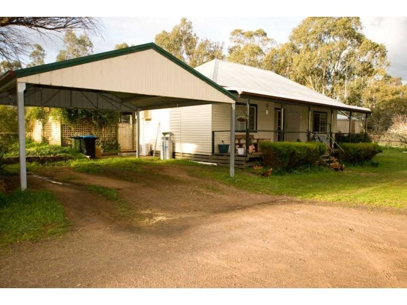 Bagshot VIC 3551