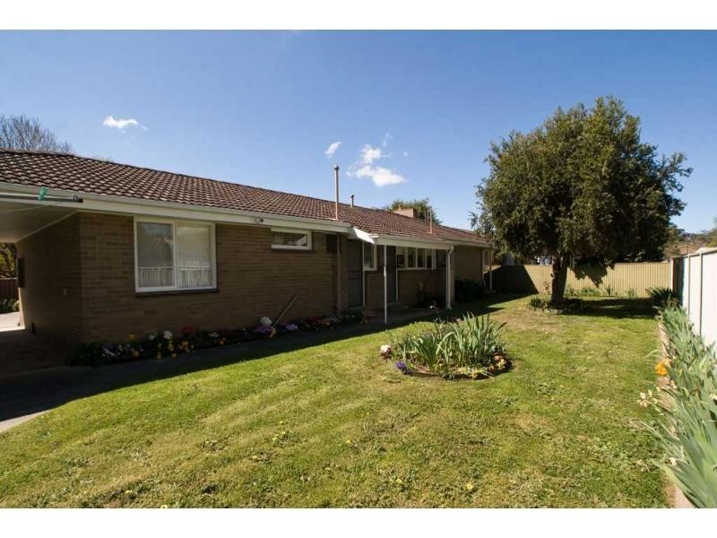 Flora Hill VIC 3550