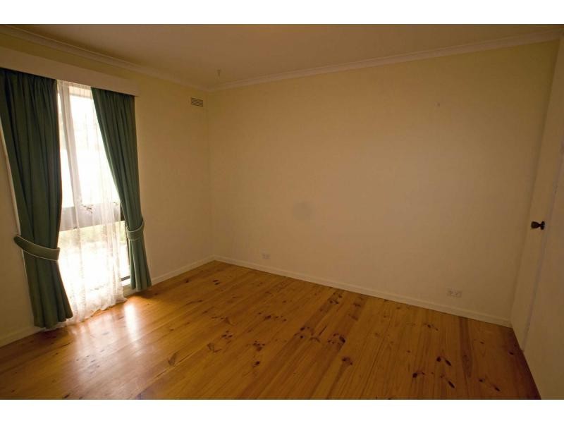 102. A Chum Street, Golden Square VIC 3555