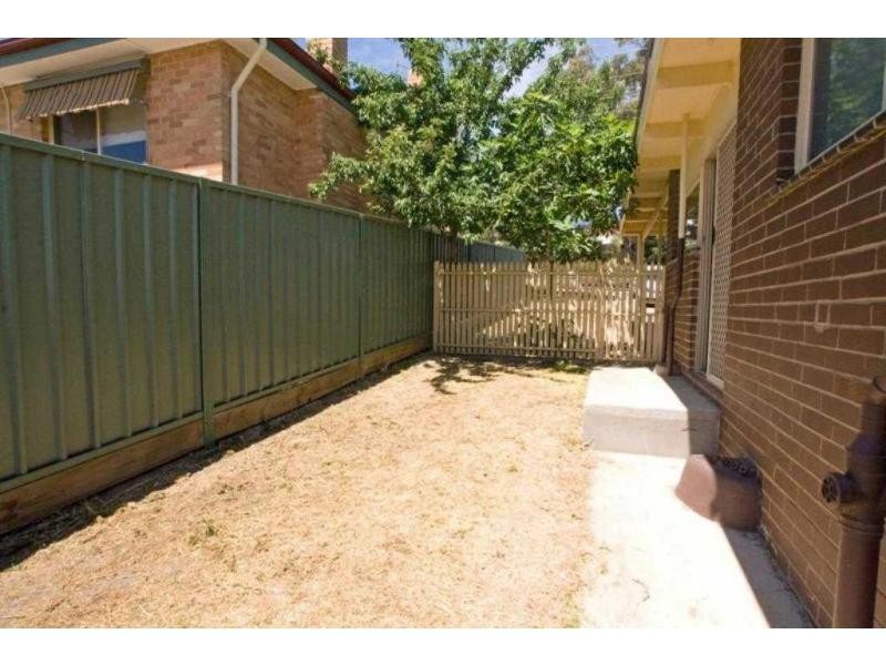 1/104 Olinda Street, Quarry Hill VIC 3550