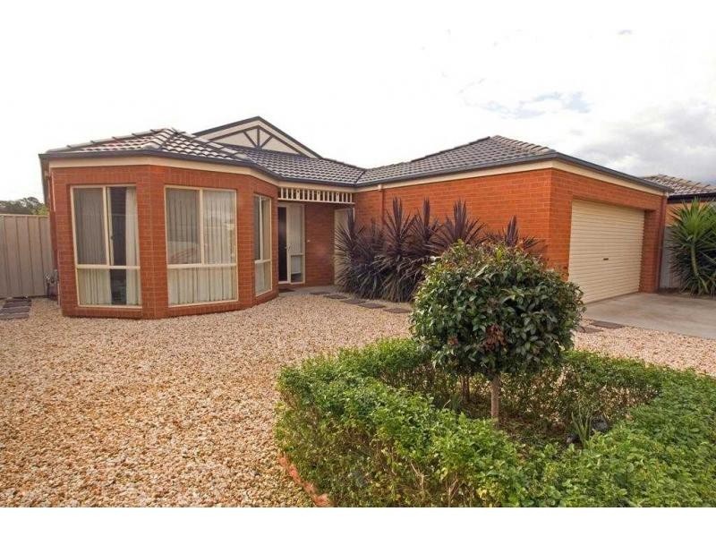 5 Black Wattle Avenue, Epsom VIC 3551