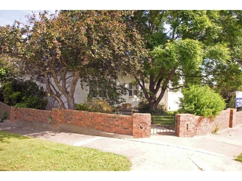 16 Curtin Street, Flora Hill VIC 3550