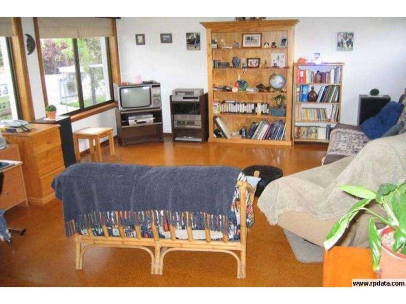 16 Curtin Street, Flora Hill VIC 3550