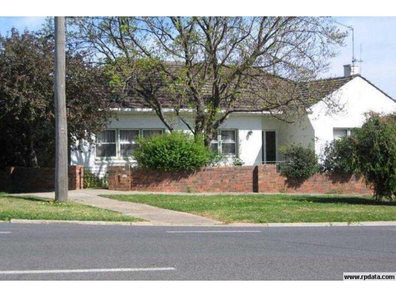 16 Curtin Street, Flora Hill VIC 3550