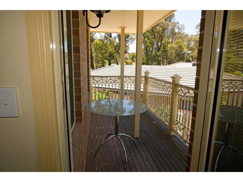 Villa *2/15 Claire Court, Kennington VIC 3550