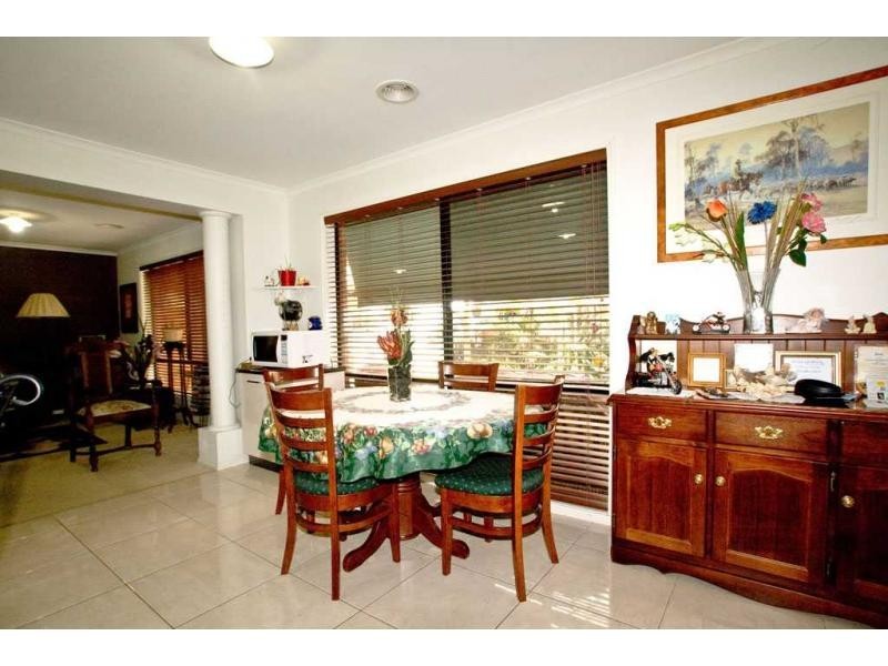 35 Brentwood REFRESHABLE Boulevard, Strathfieldsaye VIC 3551