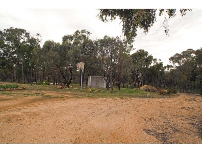 232 Somerset Park Drive, Junortoun VIC 3551