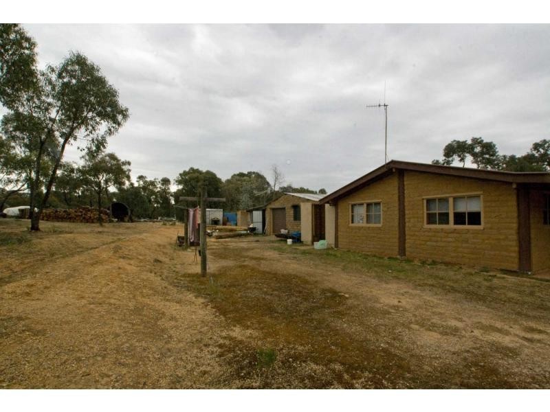 232 Somerset Park Drive, Junortoun VIC 3551