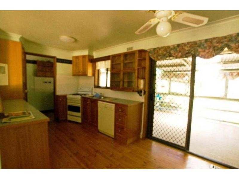16* Walls Street, Eaglehawk VIC 3556