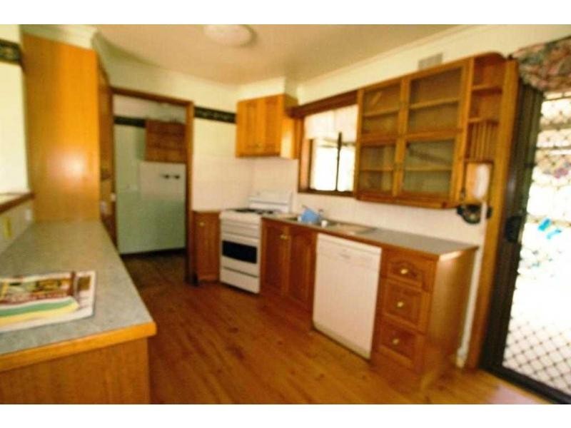 16* Walls Street, Eaglehawk VIC 3556