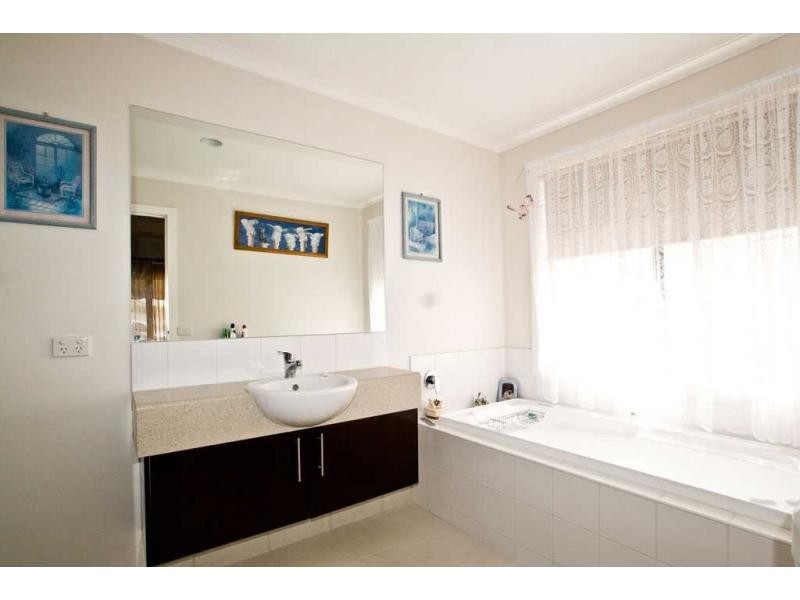 Epsom VIC 3551