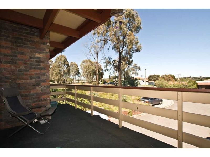Flora Hill VIC 3550