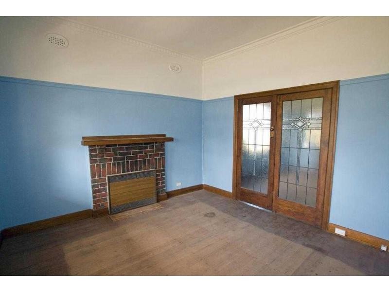 *333 Eaglehawk Road, California Gully VIC 3556