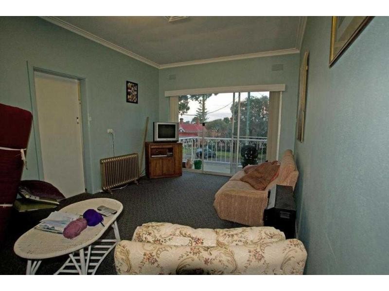 1/10 Brodie, Quarry Hill VIC 3550