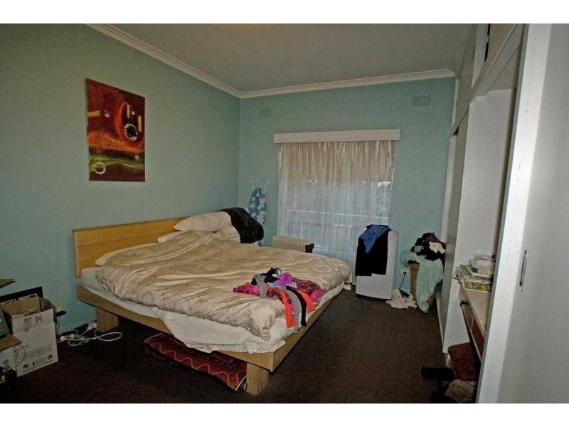 1/10 Brodie, Quarry Hill VIC 3550