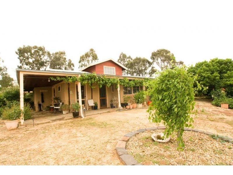 Ravenswood VIC 3453