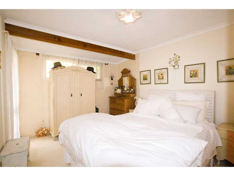 Ravenswood VIC 3453