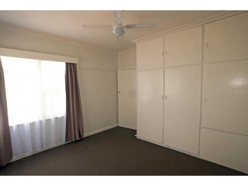 92 Somerville Street, Flora Hill VIC 3550