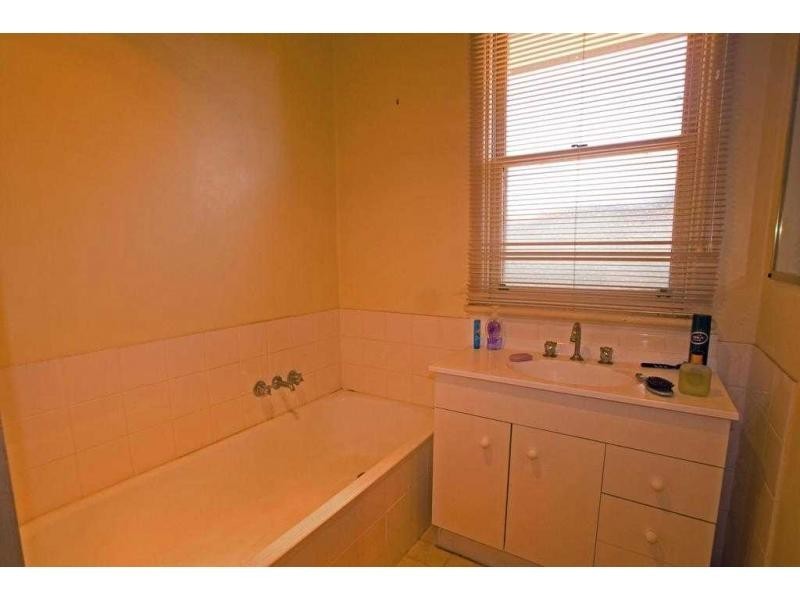 30 Day Street, East Bendigo VIC 3550