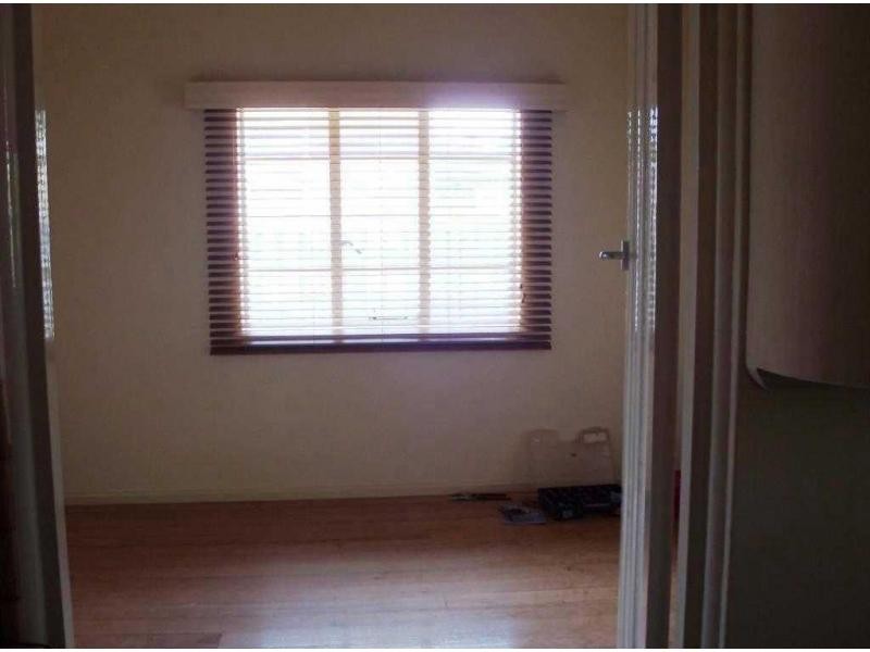 16 Ellis Street, Flora Hill VIC 3550