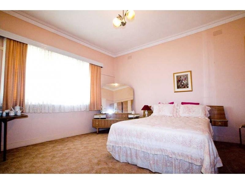 Golden Square VIC 3555