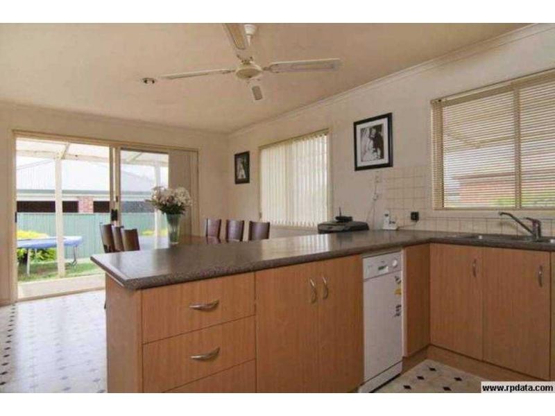 179 Lloyd Street, Strathdale VIC 3550