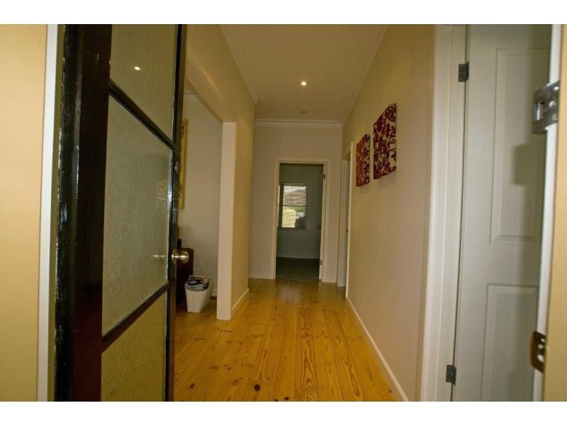 *24 Bay Street, Golden Square VIC 3555