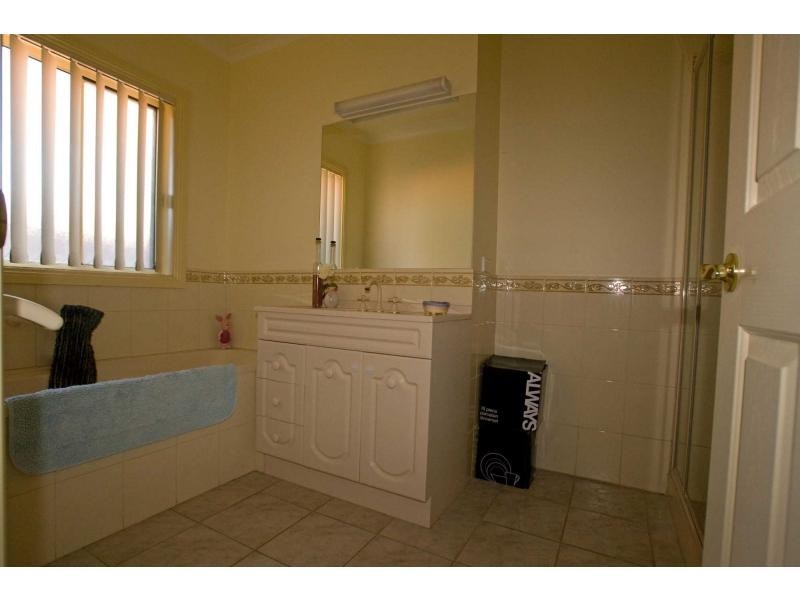 1/15 Claire Court, Kennington VIC 3550