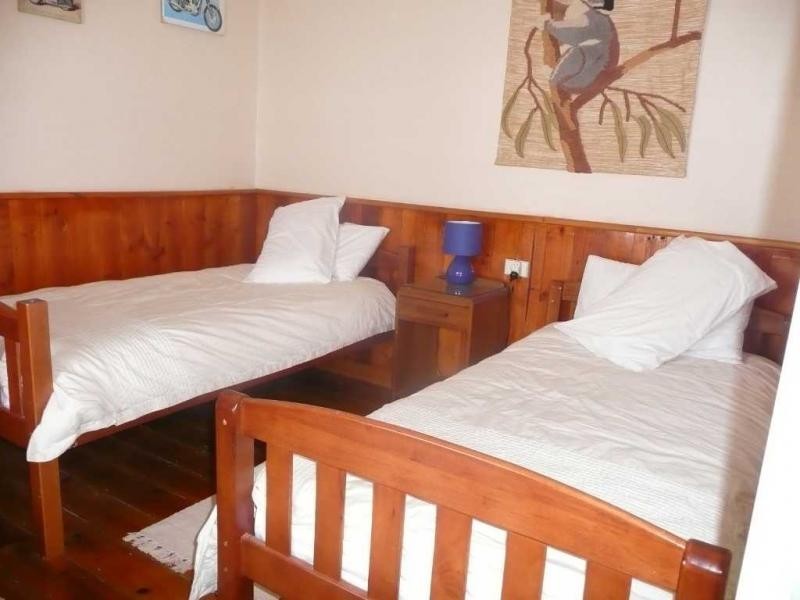 27 Eaglehawk Road, Eaglehawk VIC 3556