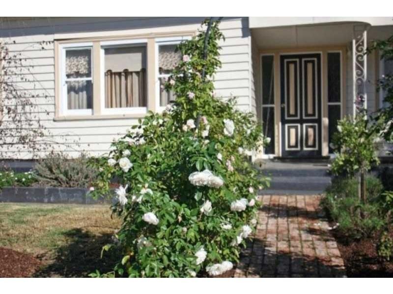 30 MacDougall Road, Golden Square VIC 3555