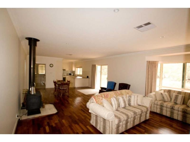 Laanecoorie VIC 3463